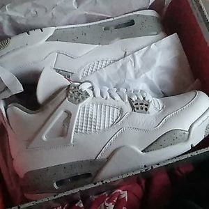 2 pair 8 and 8 1/2 brand new jordans